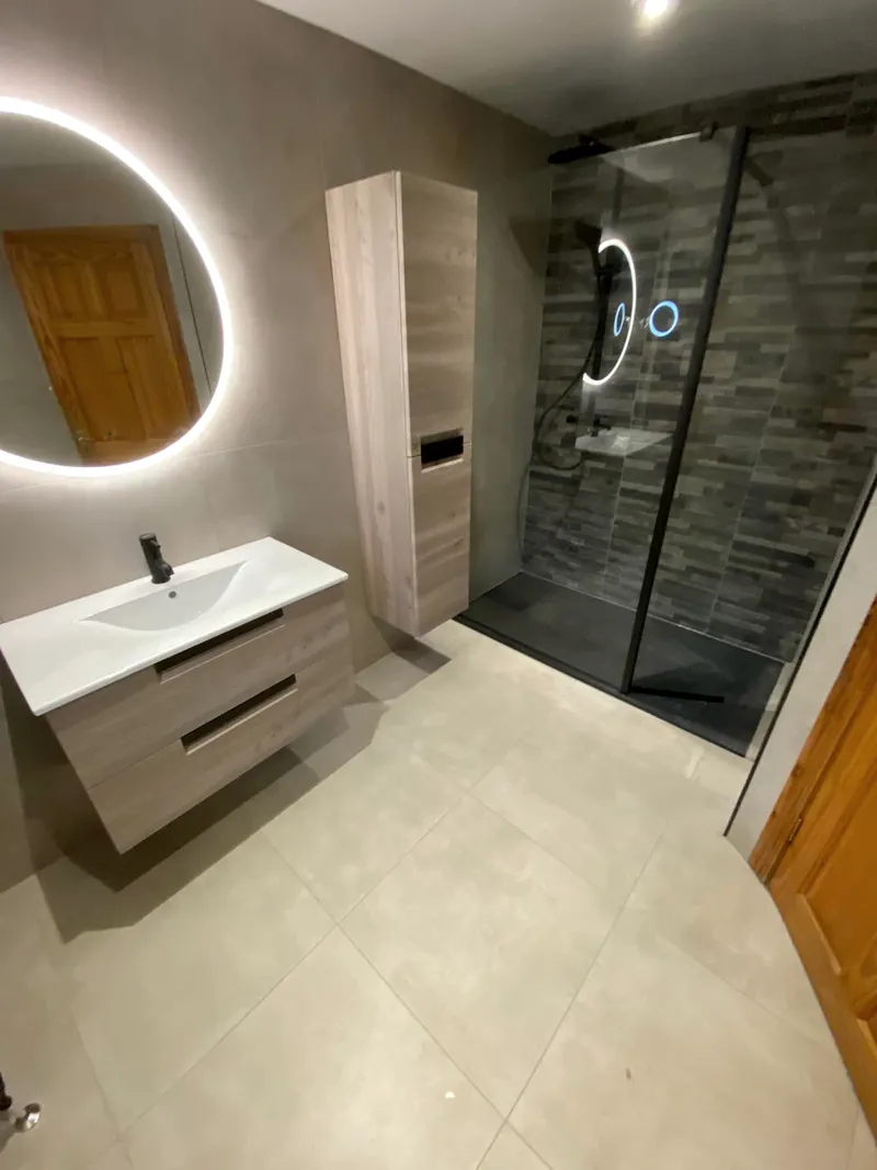 Oak vanity and walk-in shower