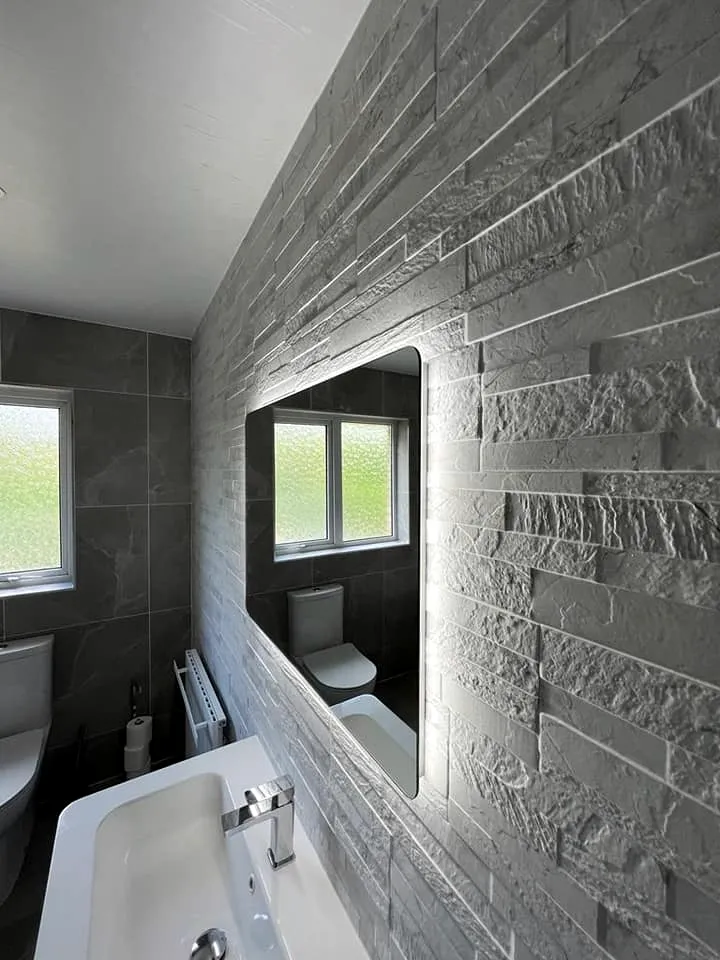 Split-face stone-effect feature wall